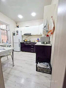 Satılır 3 otaqlı həyət evi 100 m²