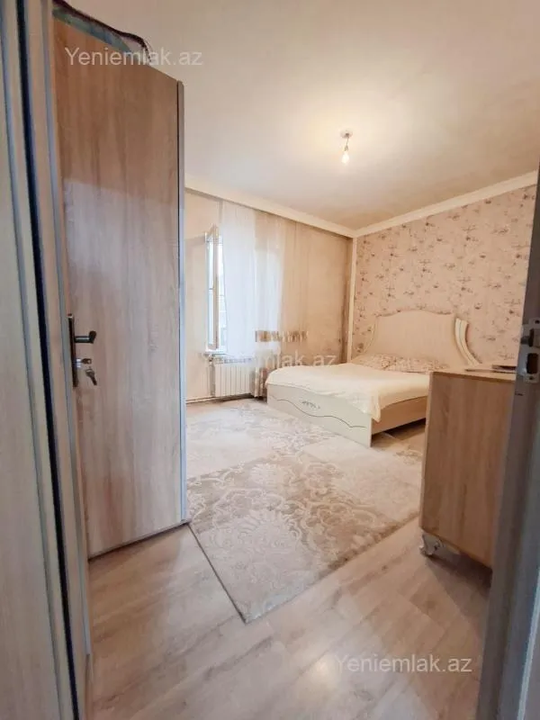 Satılır 3 otaqlı həyət evi 100 m²
