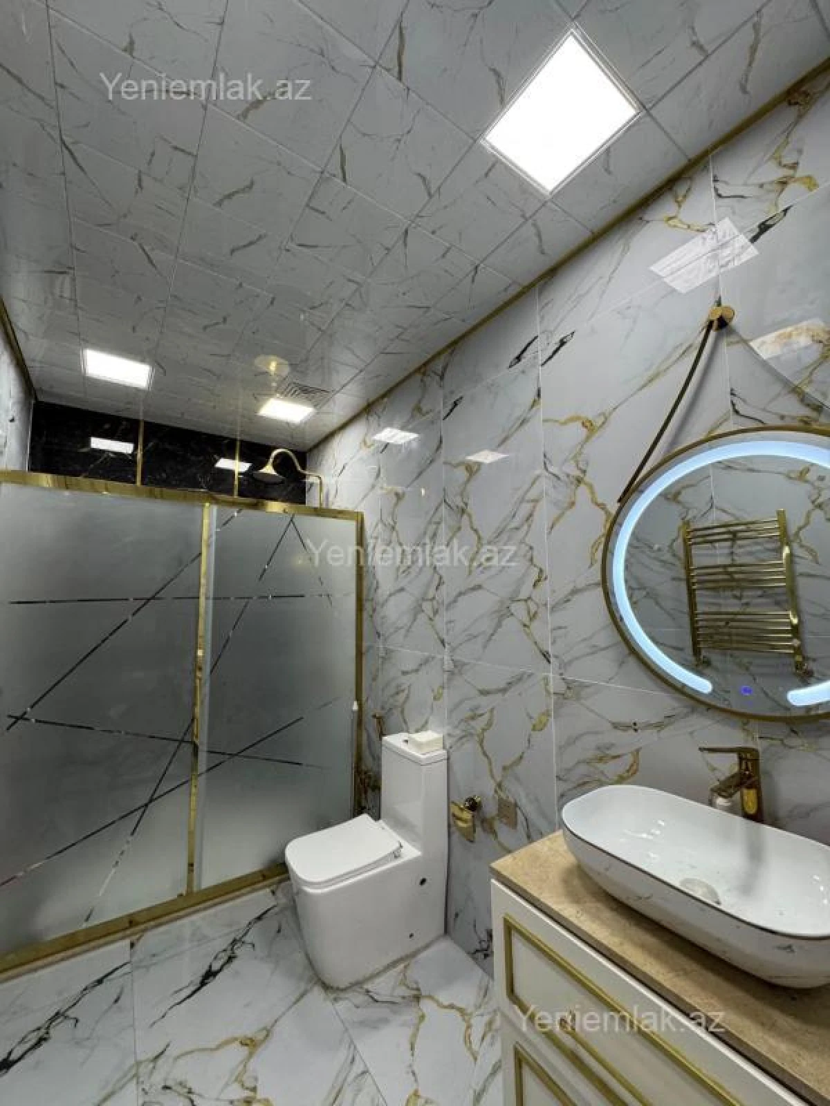 Satılır 4 otaqlı həyət evi 200 m²