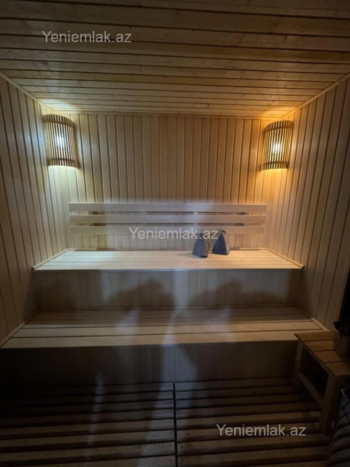 Satılır 4 otaqlı həyət evi 200 m²