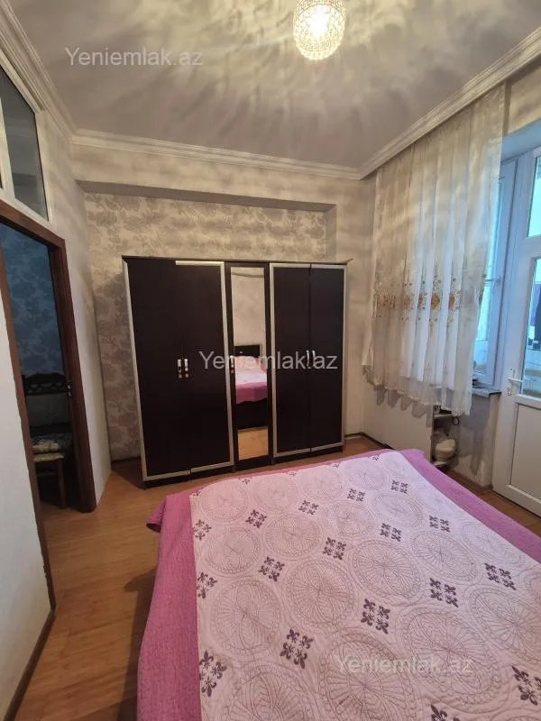 Satılır 2 otaqlı yeni tikili 55 m²