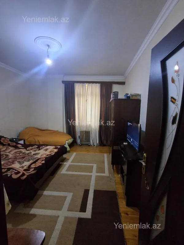Satılır 1 otaqlı yeni tikili 50 m²