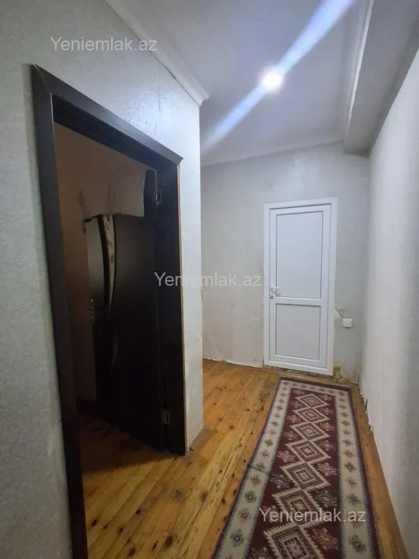 Satılır 1 otaqlı yeni tikili 50 m²