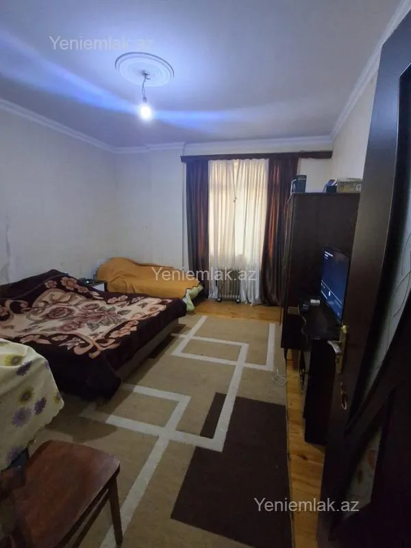 Satılır 1 otaqlı yeni tikili 50 m²
