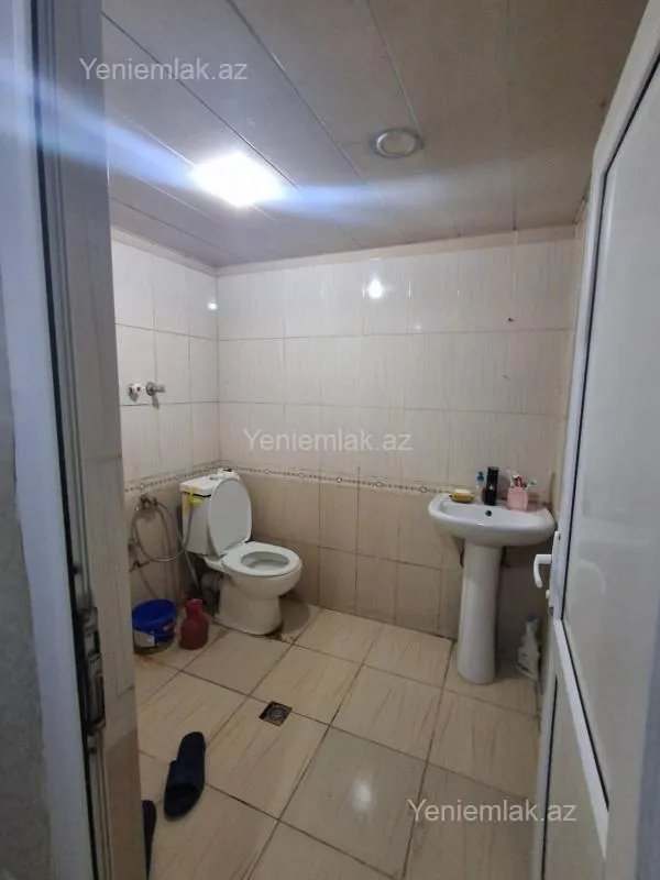Satılır 1 otaqlı yeni tikili 50 m²