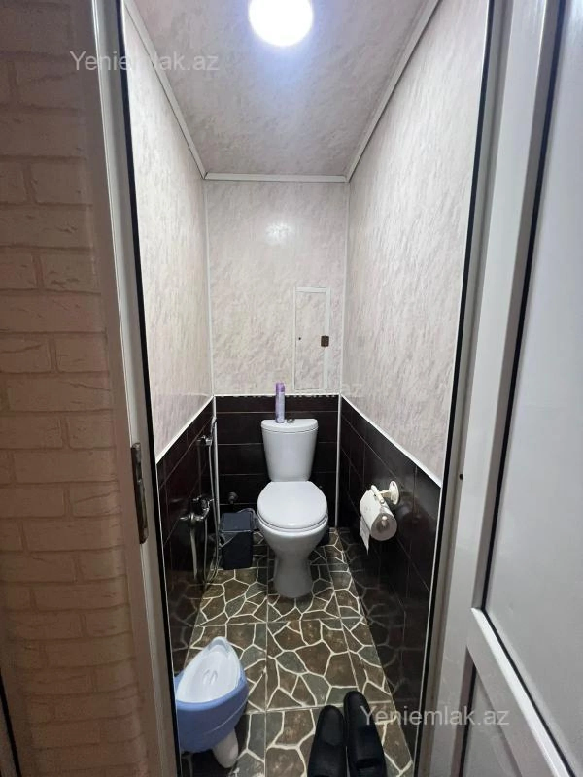 Satılır 2 otaqlı köhnə tikili 62 m²