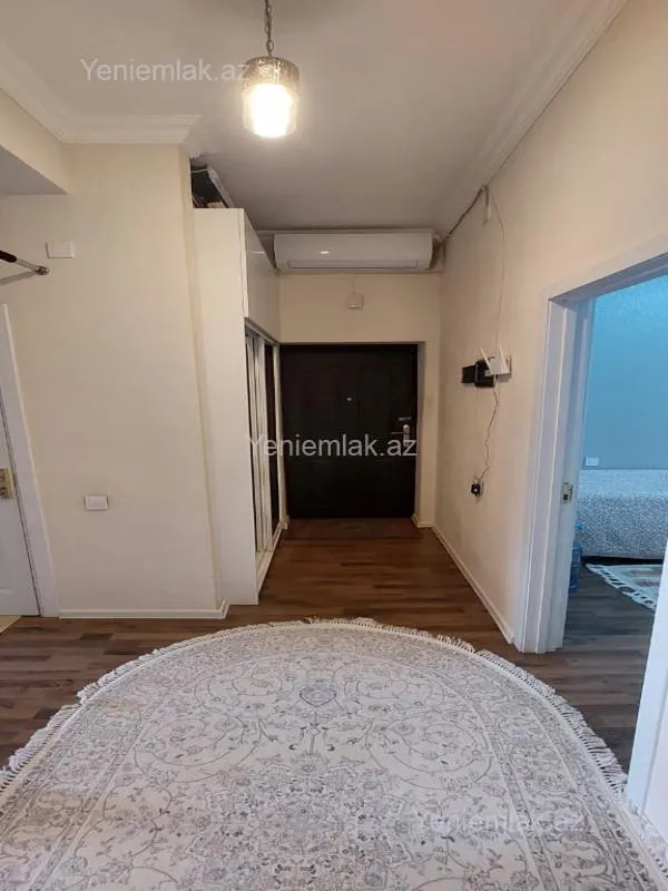 Satılır 3 otaqlı yeni tikili 90 m²