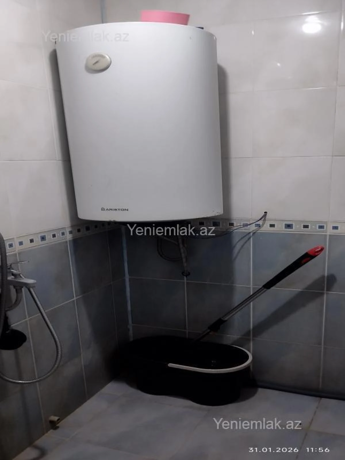 Satılır 3 otaqlı köhnə tikili 65 m²