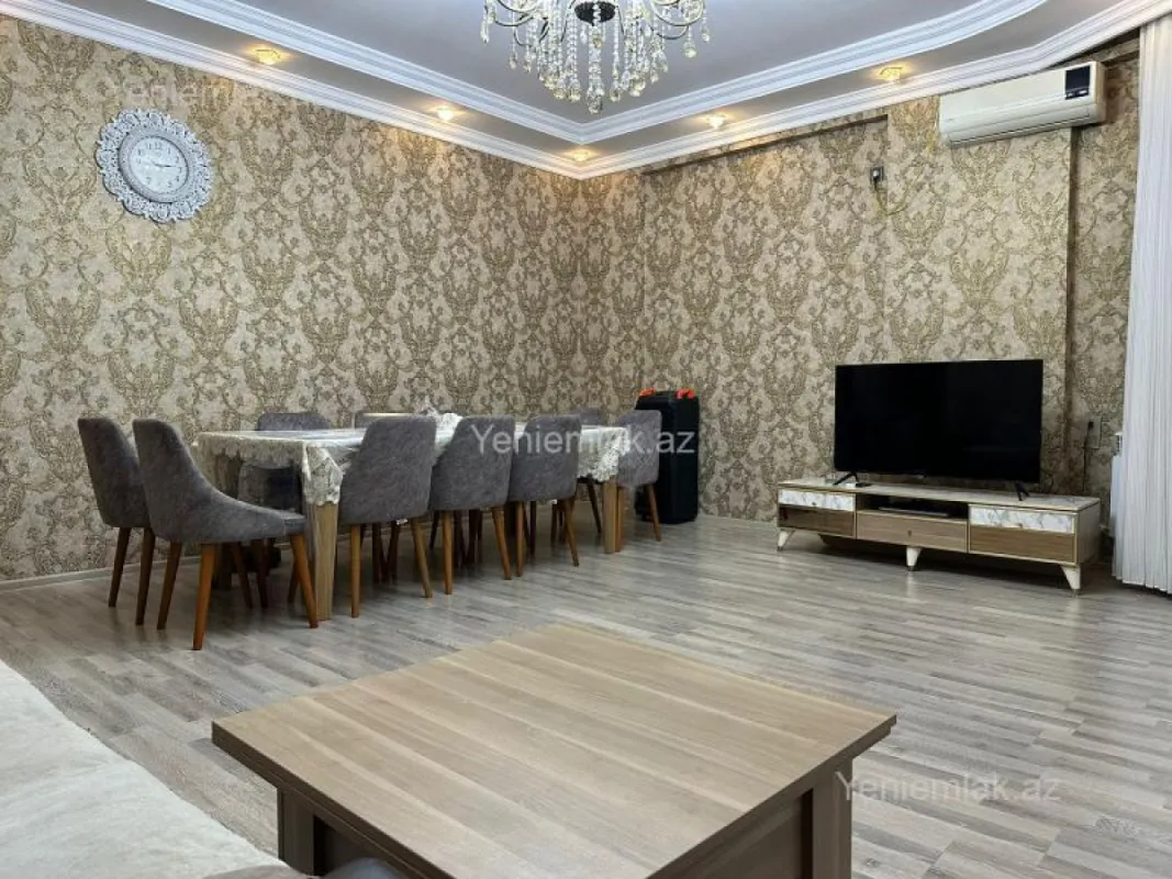 Satılır 4 otaqlı yeni tikili 160 m²