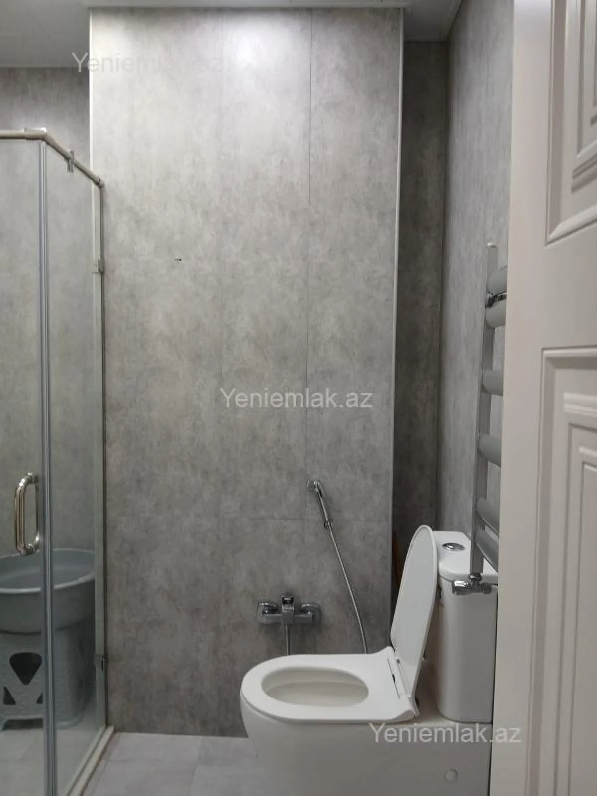 Satılır 2 otaqlı yeni tikili 65 m²
