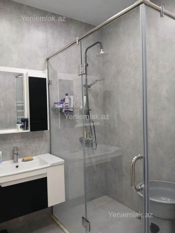 Satılır 2 otaqlı yeni tikili 65 m²