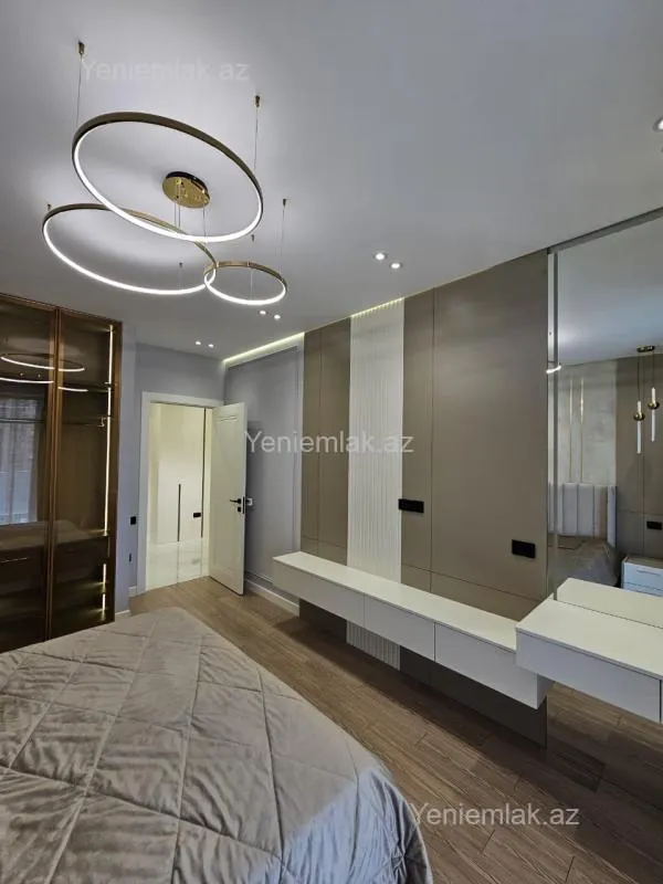 Satılır 3 otaqlı yeni tikili 101 m²