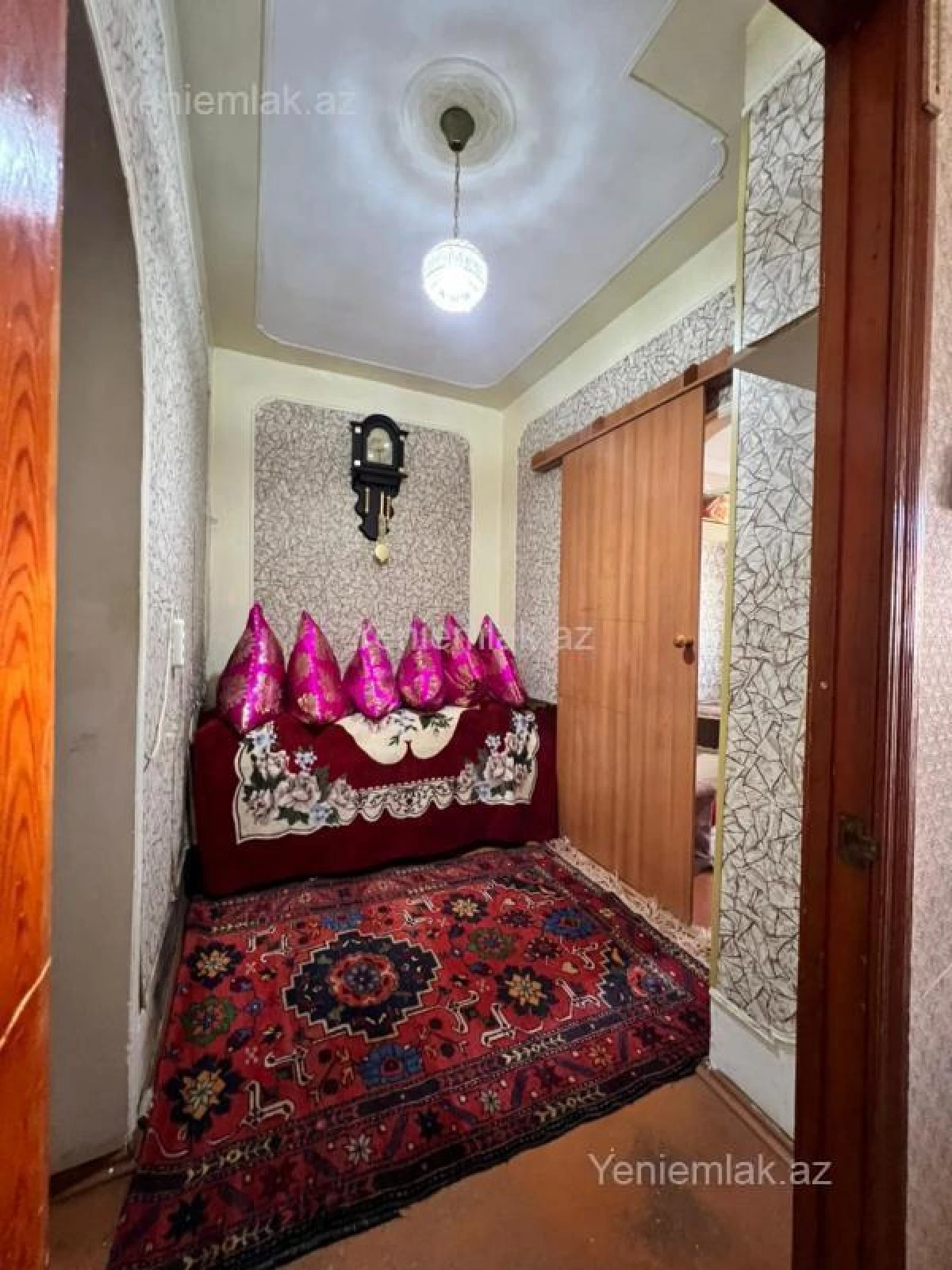 Satılır 1 otaqlı köhnə tikili 44.5 m²