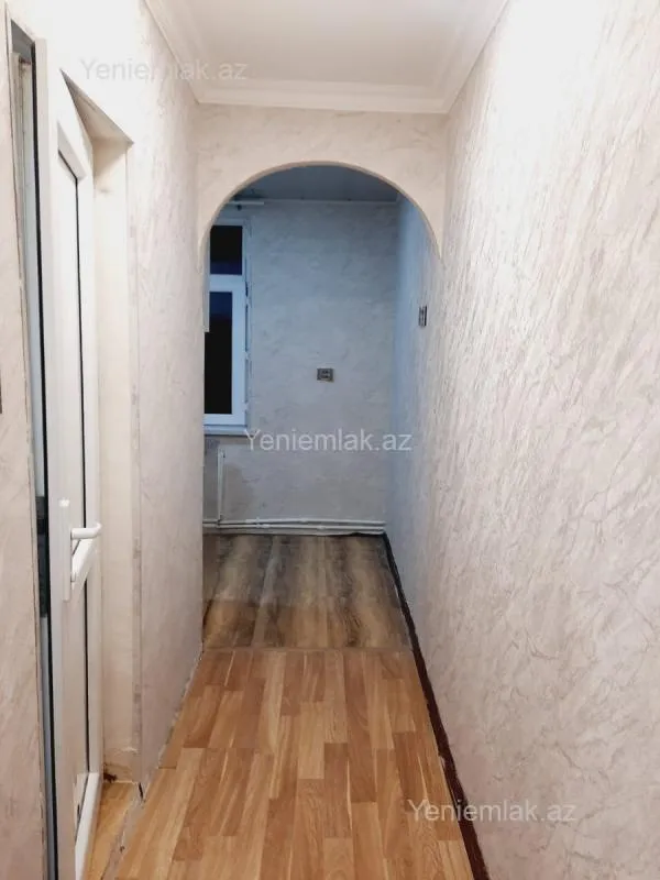 Satılır 3 otaqlı köhnə tikili 68 m²