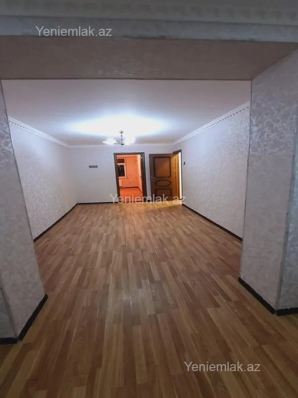 Satılır 3 otaqlı köhnə tikili 68 m²