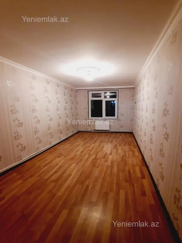Satılır 3 otaqlı köhnə tikili 68 m²