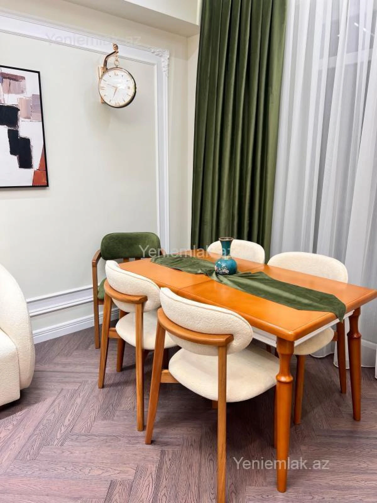 Satılır 3 otaqlı yeni tikili 100 m²