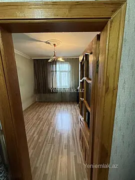 Satılır 2 otaqlı köhnə tikili 50 m²