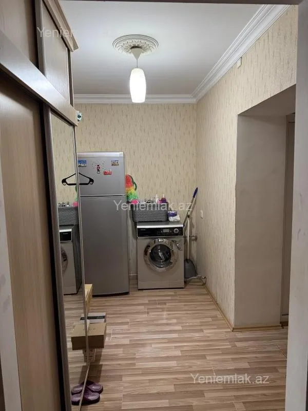 Satılır 2 otaqlı köhnə tikili 50 m²