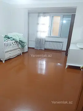 Satılır 2 otaqlı köhnə tikili 77 m²