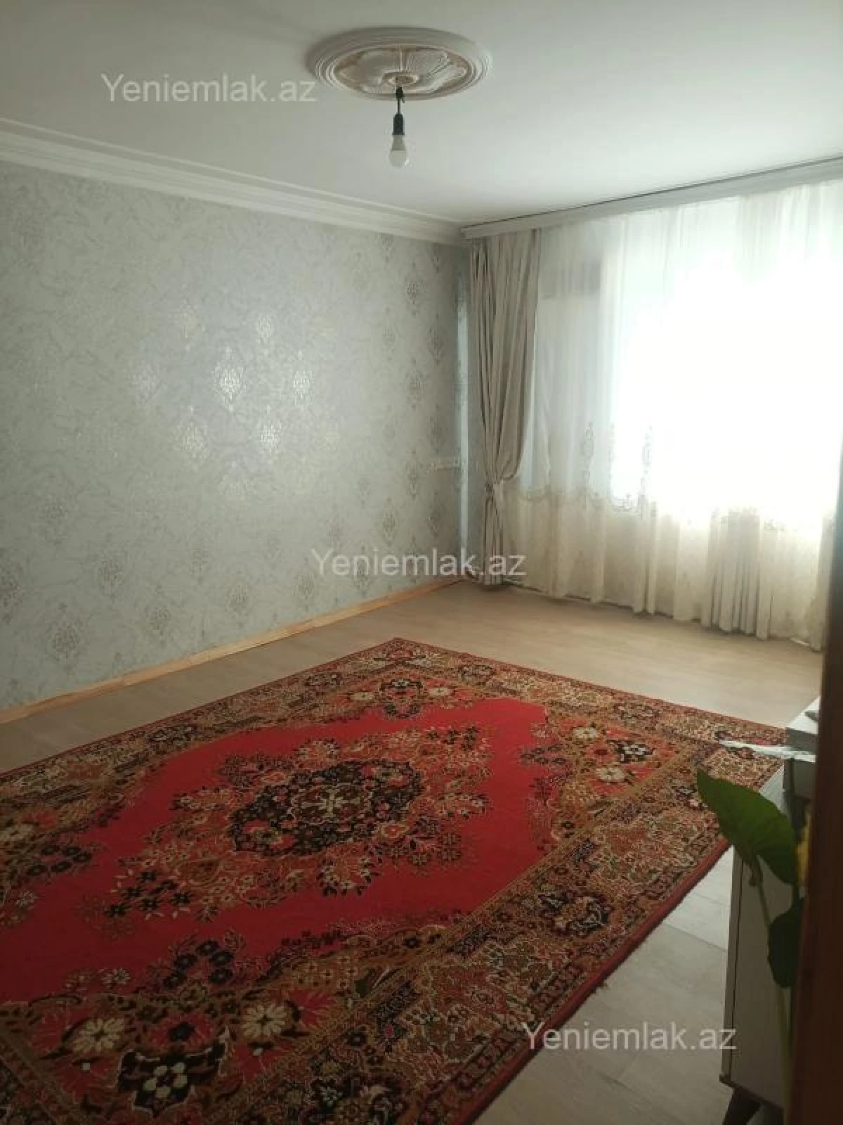 Satılır 3 otaqlı köhnə tikili 50 m²