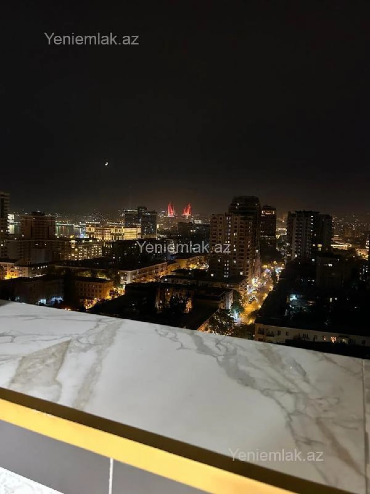 Satılır 3 otaqlı yeni tikili 82 m²