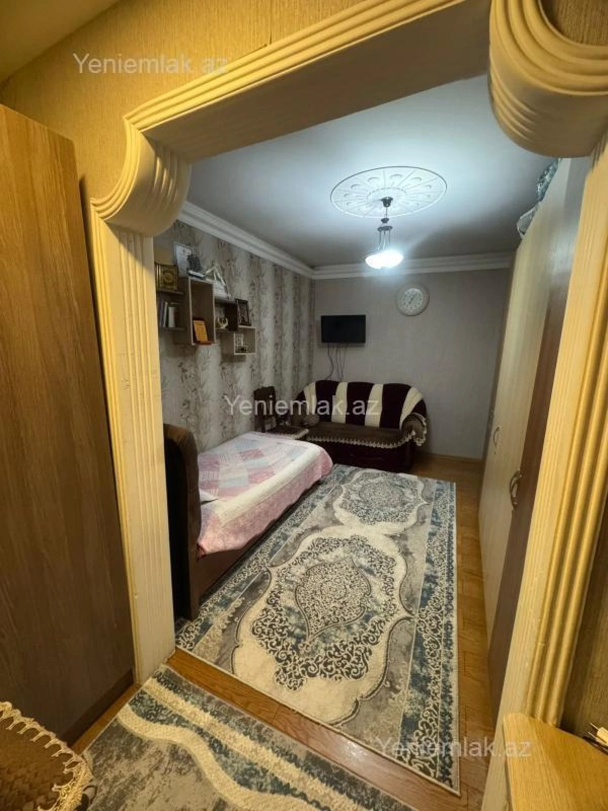 Satılır 4 otaqlı köhnə tikili 110 m²