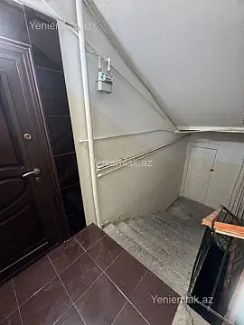 Satılır 4 otaqlı köhnə tikili 110 m²