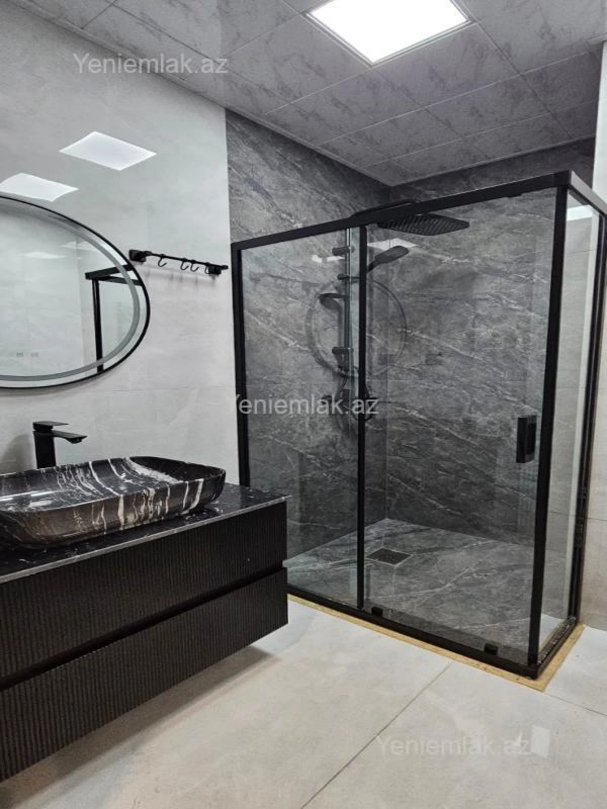 Satılır 3 otaqlı köhnə tikili 75 m²