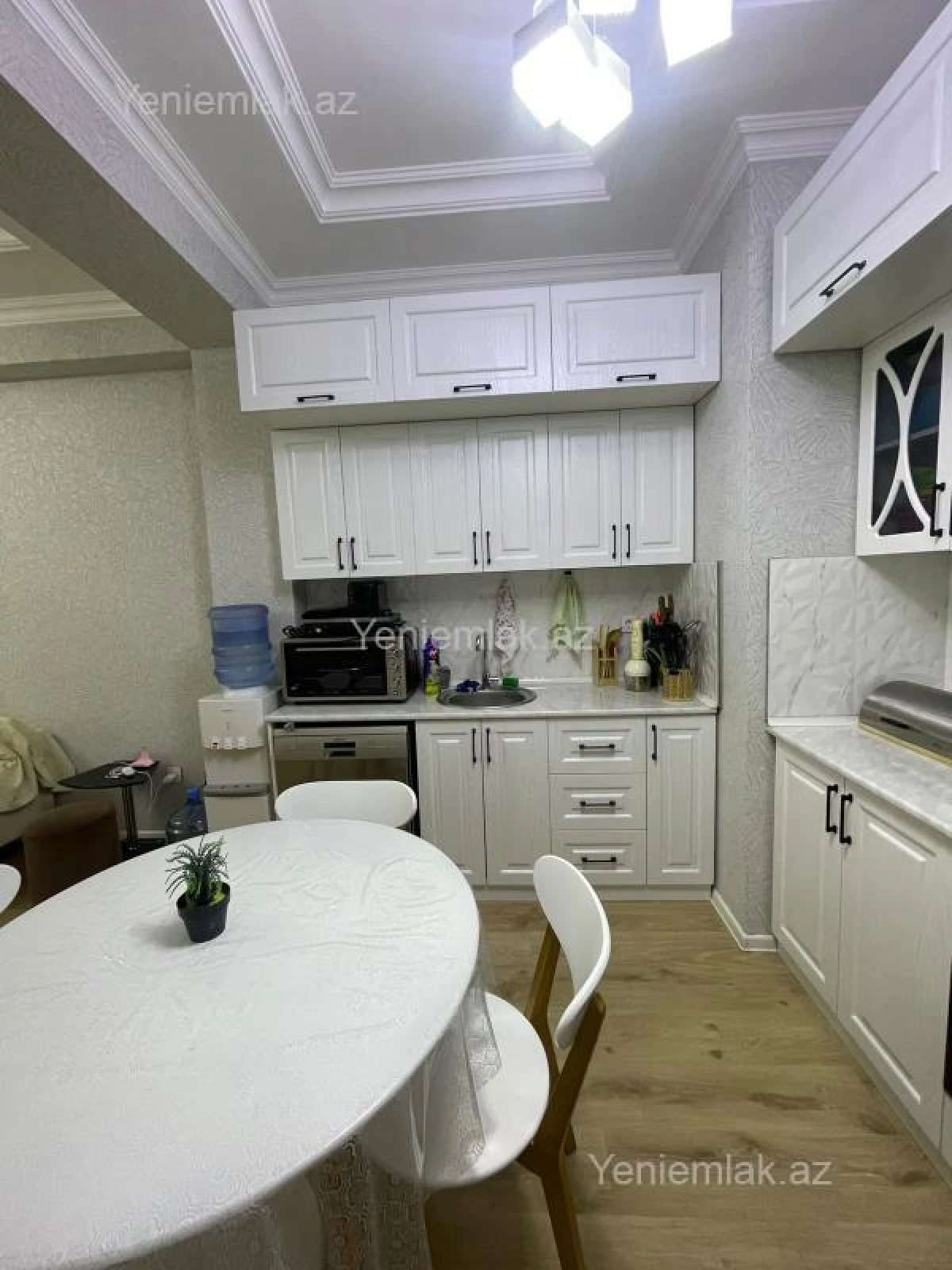 Satılır 3 otaqlı yeni tikili 95 m²