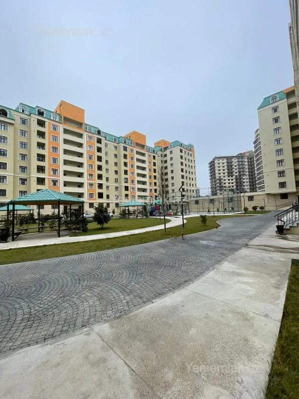 Satılır 3 otaqlı yeni tikili 95 m²