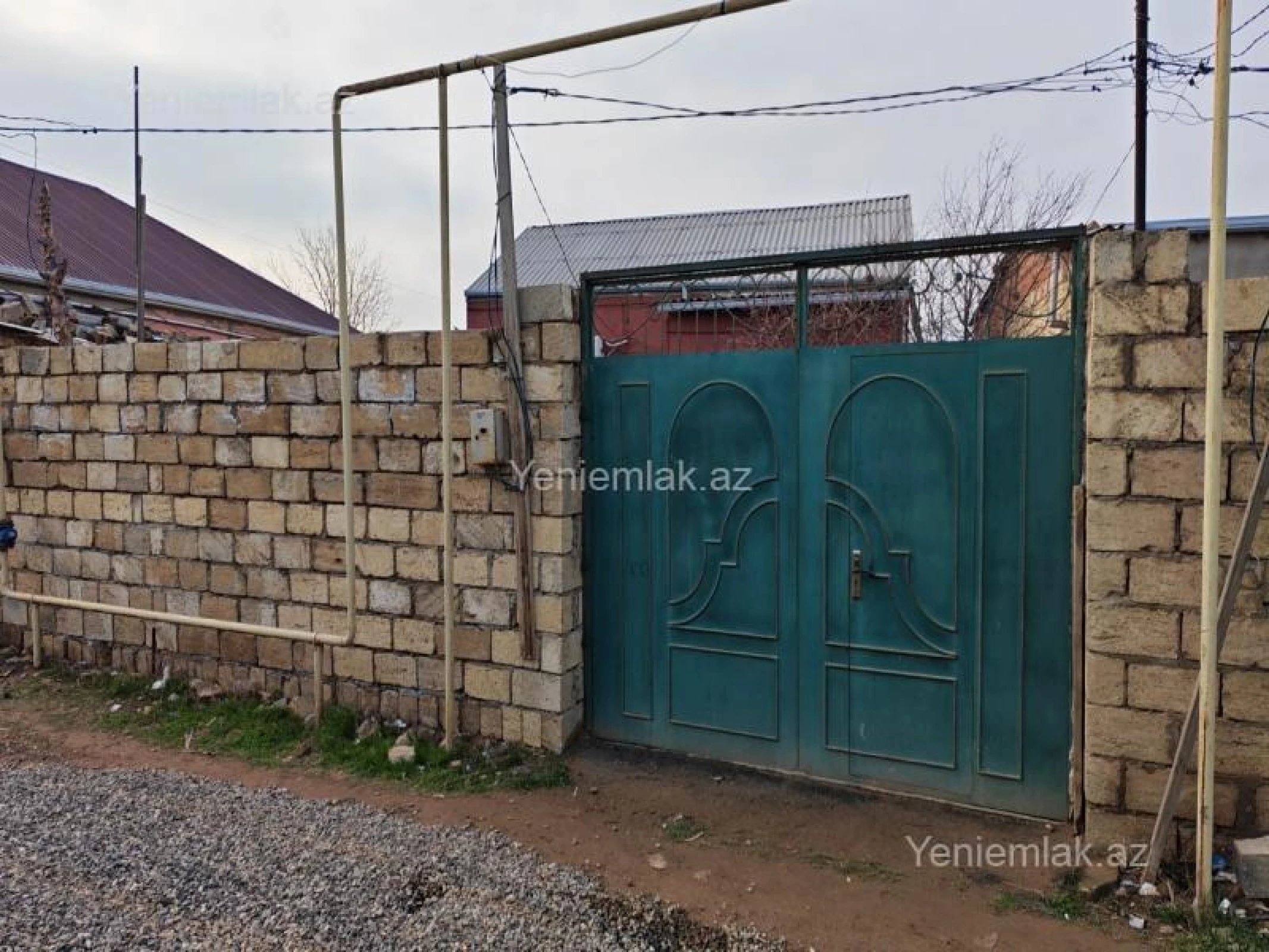 Satılır 3 otaqlı həyət evi 90 m²