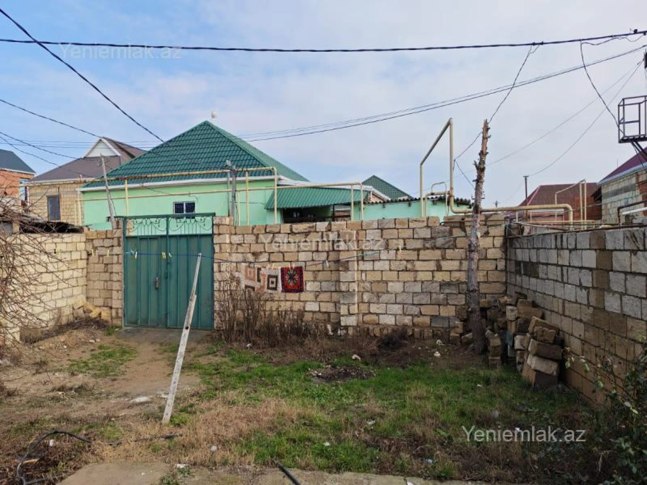 Satılır 3 otaqlı həyət evi 90 m²