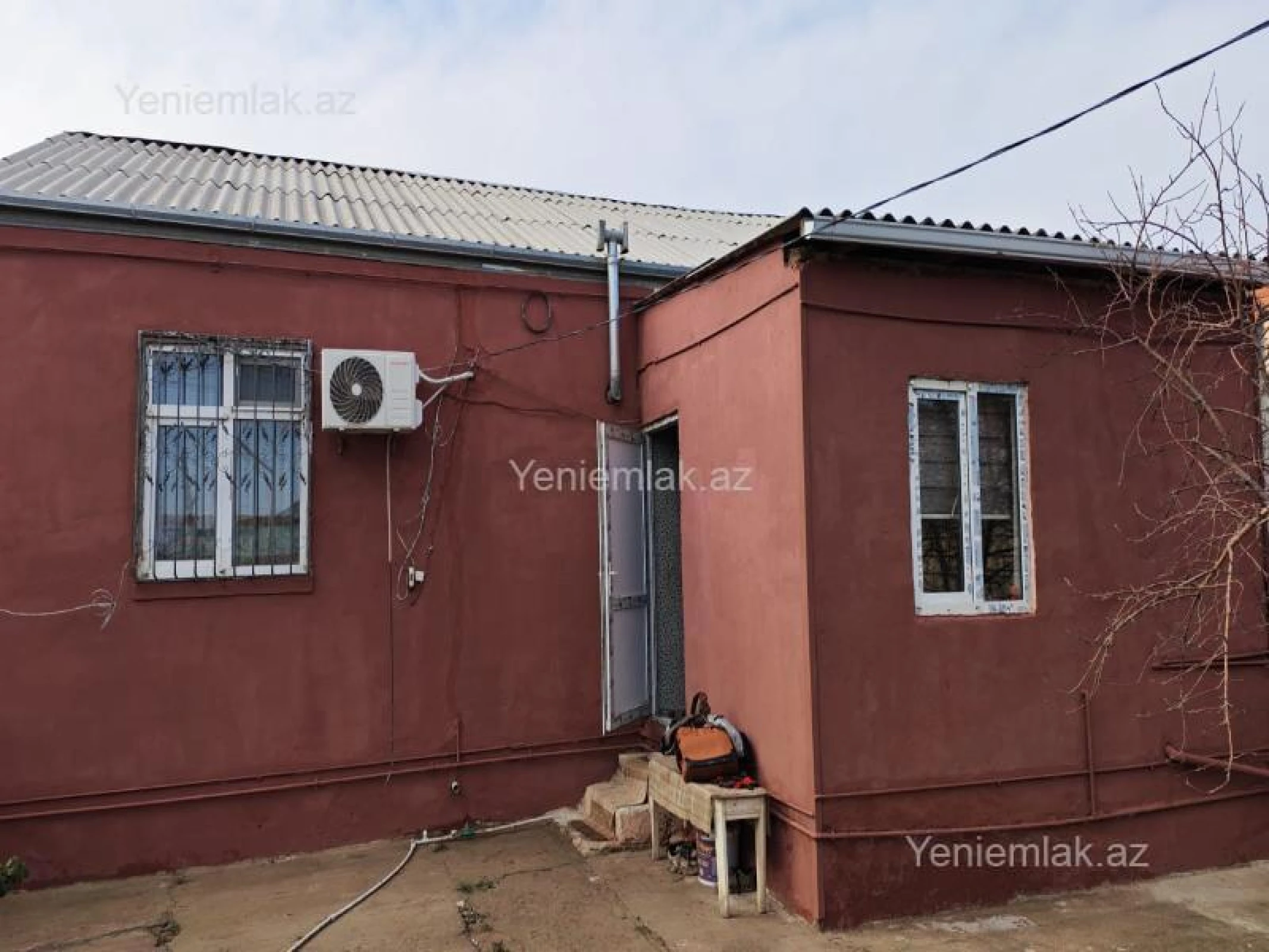 Satılır 3 otaqlı həyət evi 90 m²