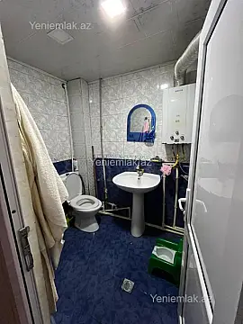 Satılır 1 otaqlı köhnə tikili 32 m²