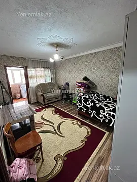 Satılır 1 otaqlı köhnə tikili 32 m²