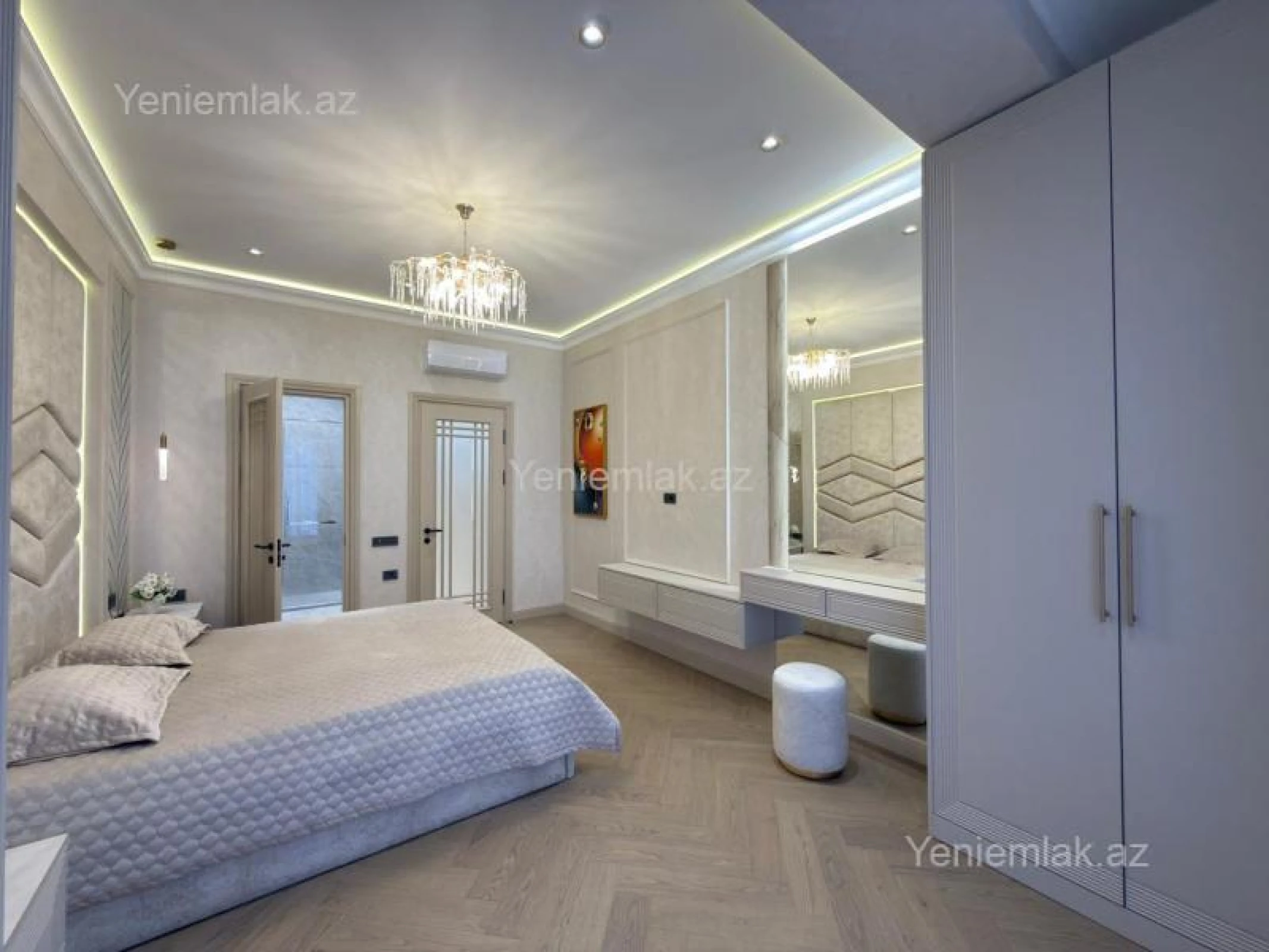 Satılır 3 otaqlı yeni tikili 156 m²