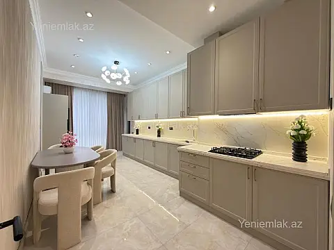 Satılır 3 otaqlı yeni tikili 156 m²