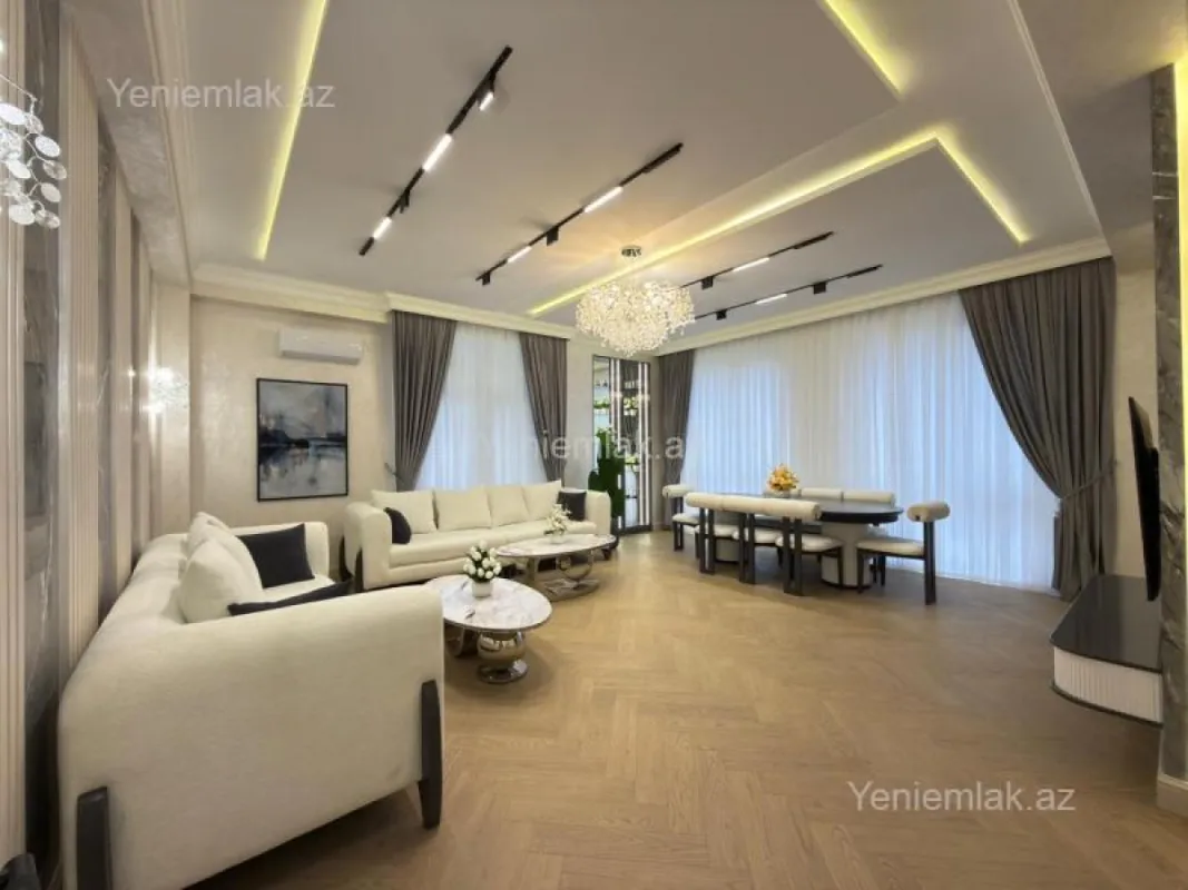 Satılır 3 otaqlı yeni tikili 156 m²