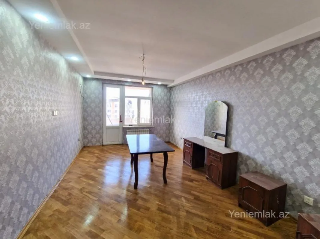 Satılır 3 otaqlı yeni tikili 140 m²