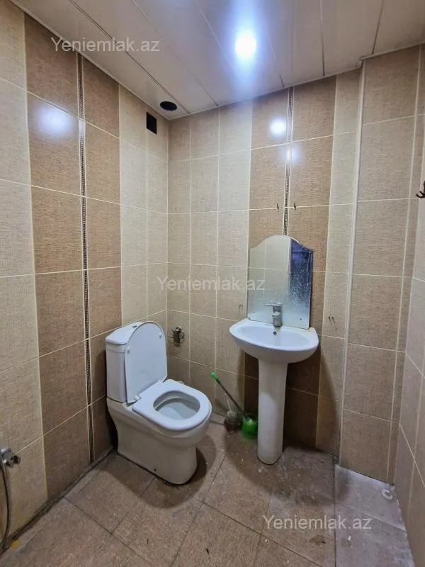 Satılır 3 otaqlı yeni tikili 140 m²