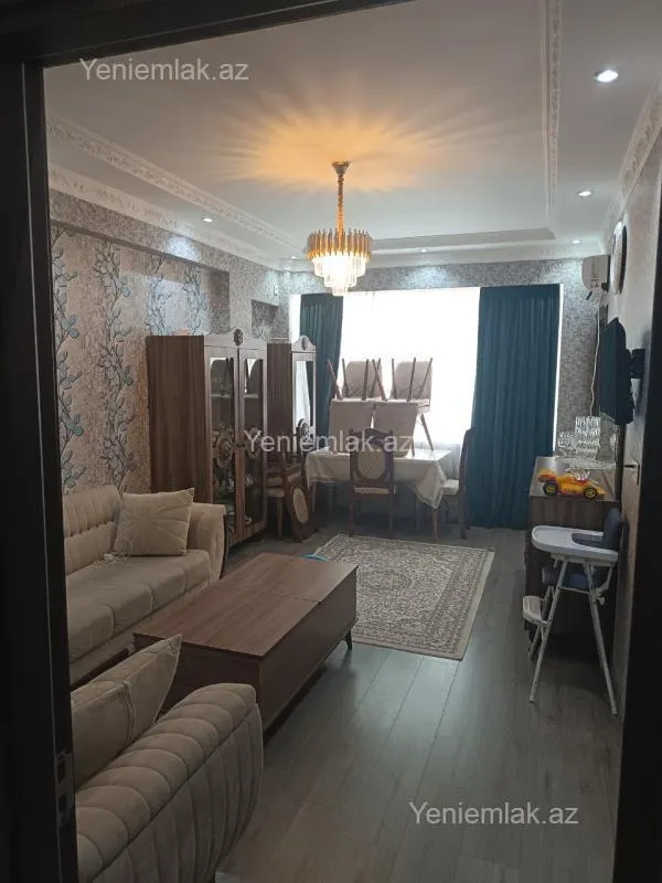 Satılır 2 otaqlı yeni tikili 60 m²