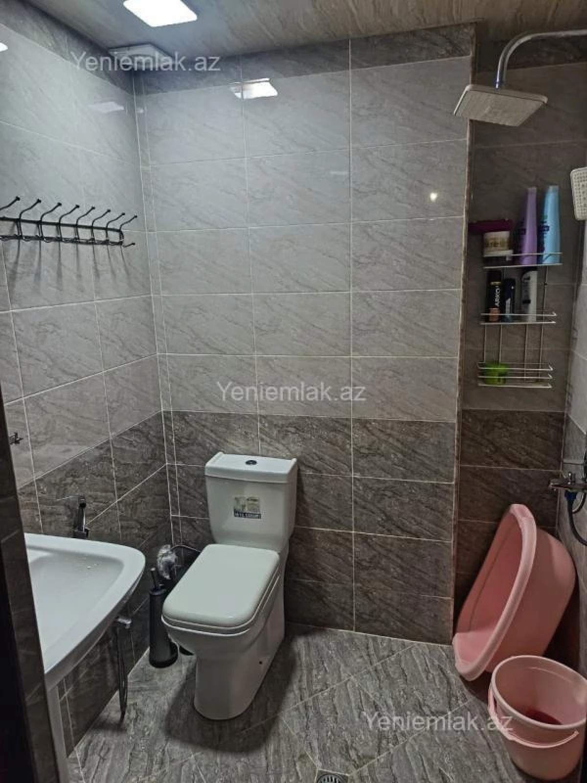 Satılır 2 otaqlı yeni tikili 60 m²