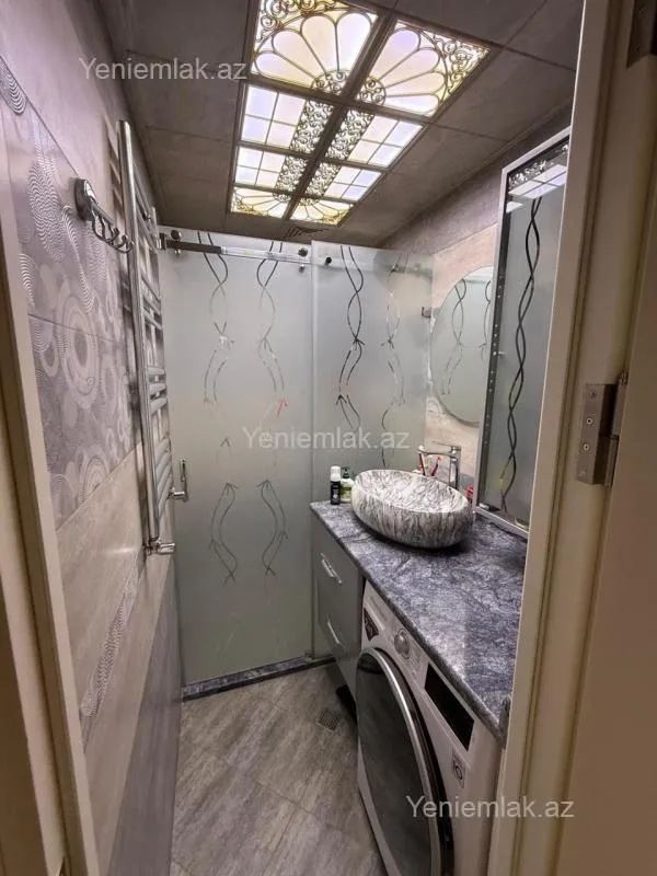 Satılır 3 otaqlı köhnə tikili 65 m²