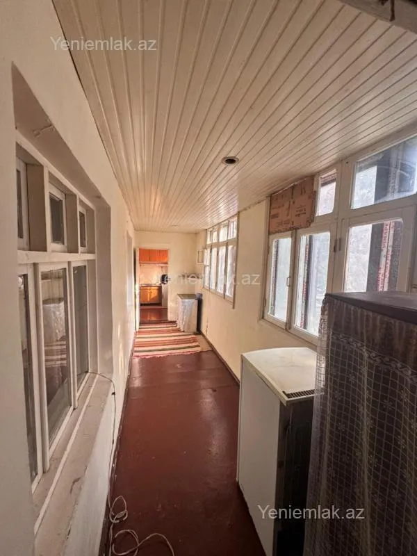 Satılır 3 otaqlı köhnə tikili 70 m²