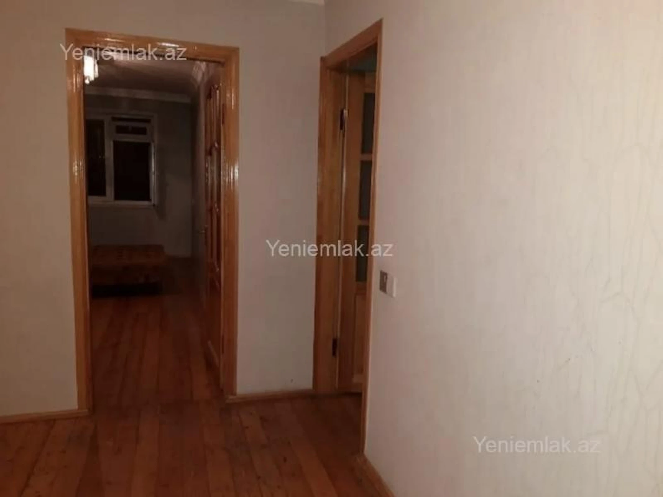 Satılır 2 otaqlı köhnə tikili 50 m²