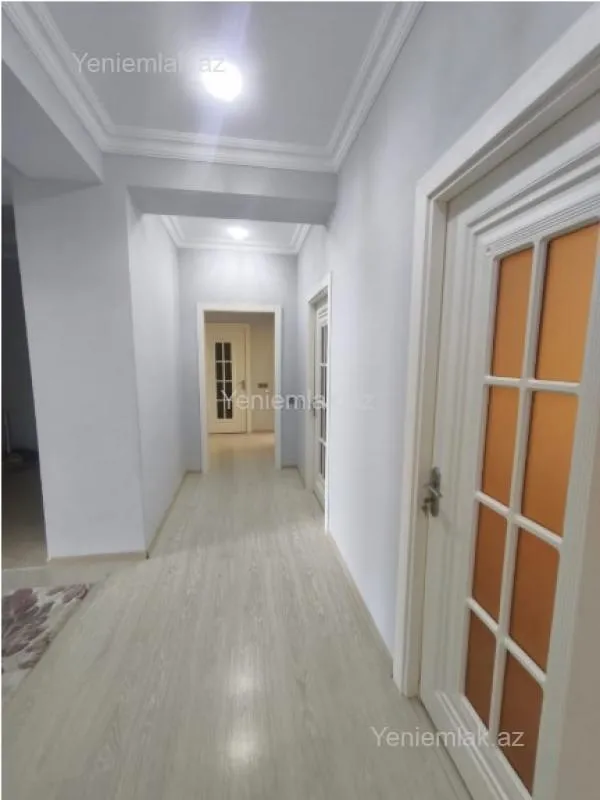 Satılır 4 otaqlı yeni tikili 147 m²