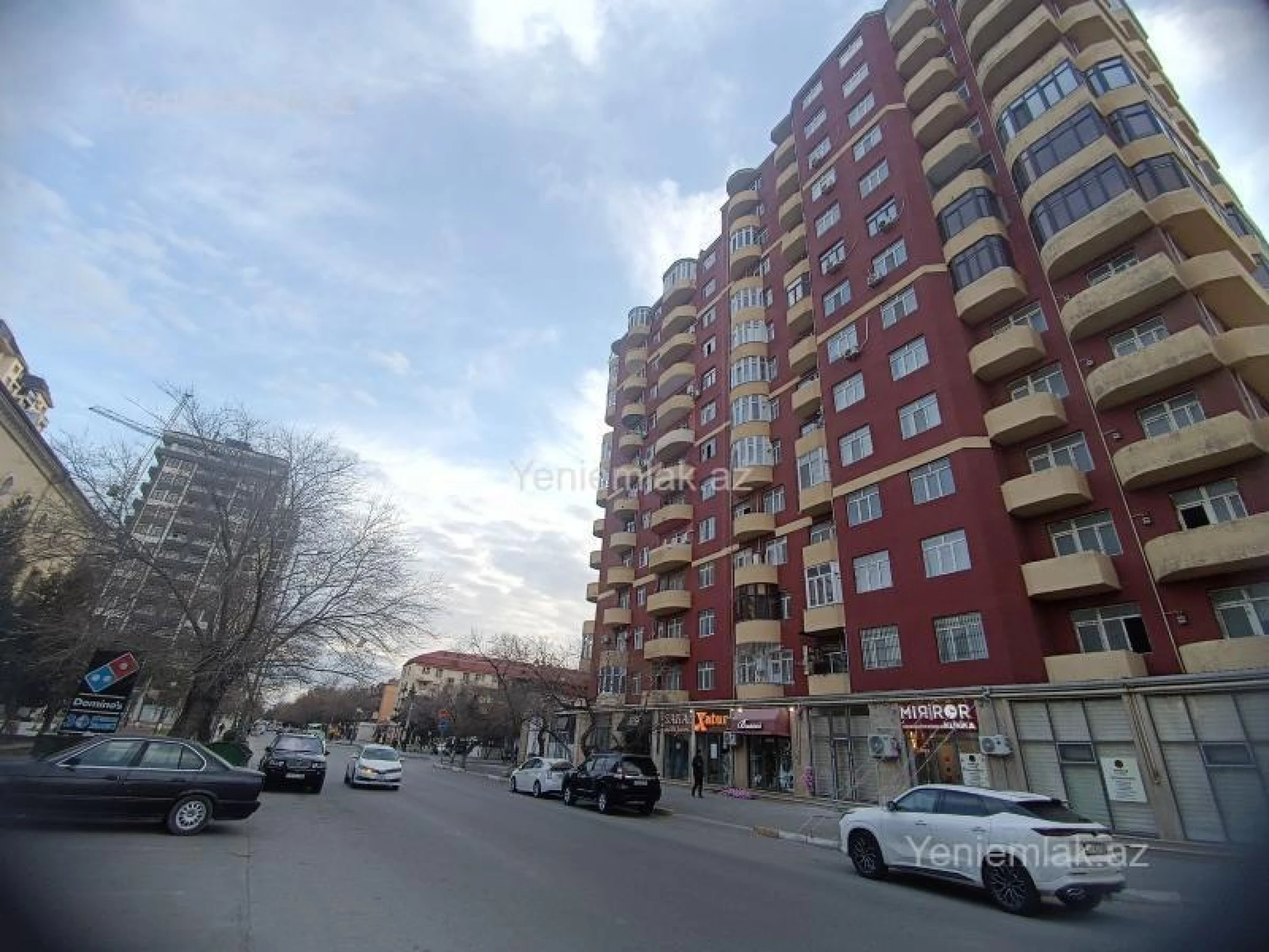 Satılır 2 otaqlı yeni tikili 80 m²