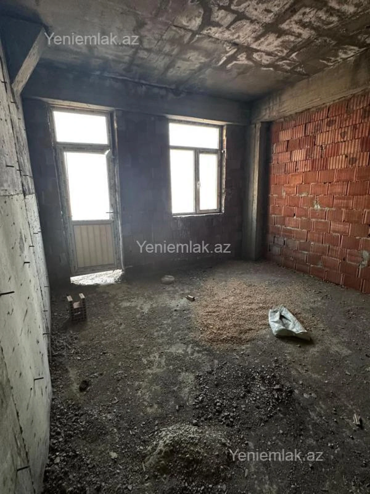 Satılır 2 otaqlı yeni tikili 80 m²