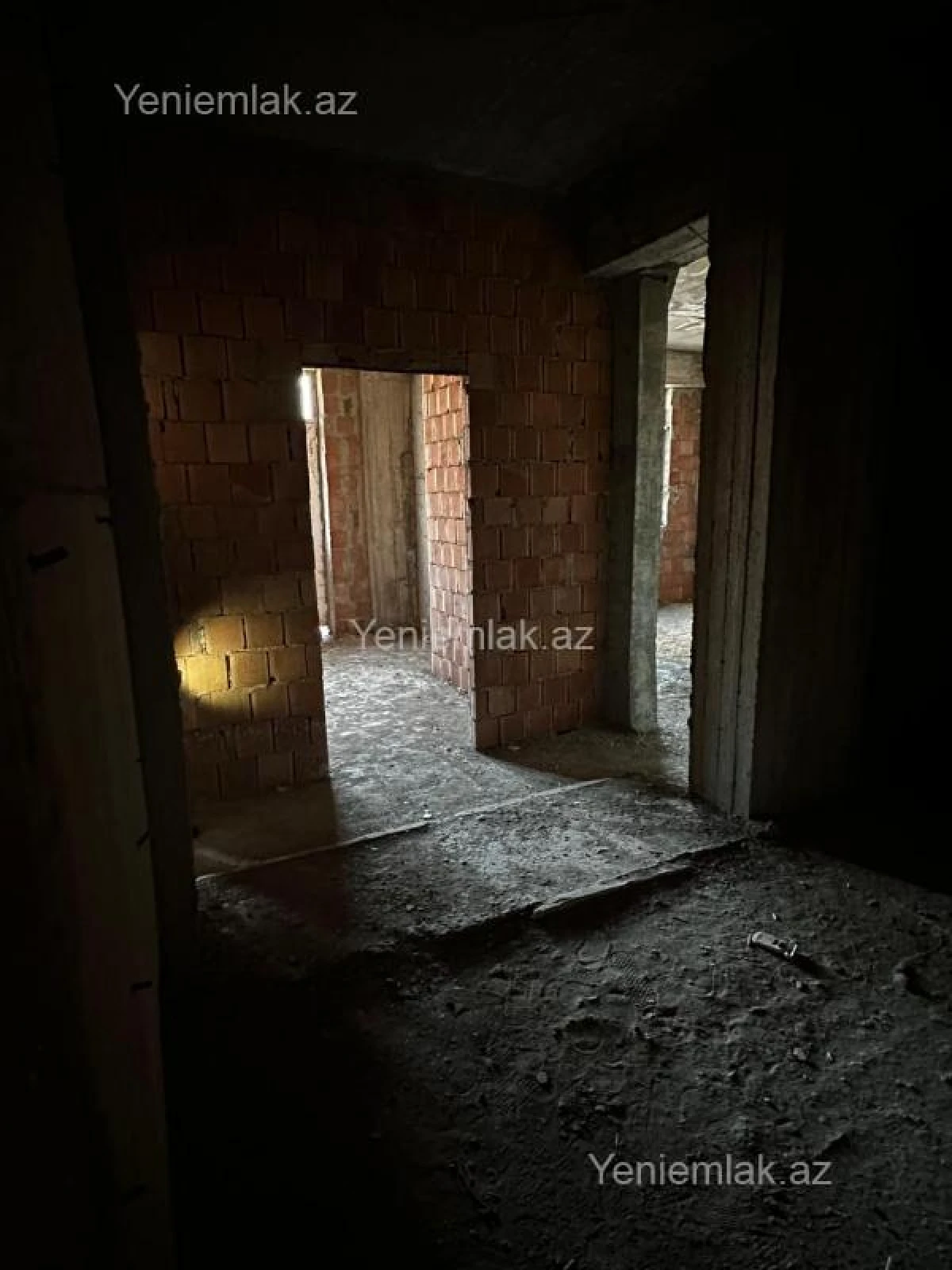 Satılır 2 otaqlı yeni tikili 80 m²